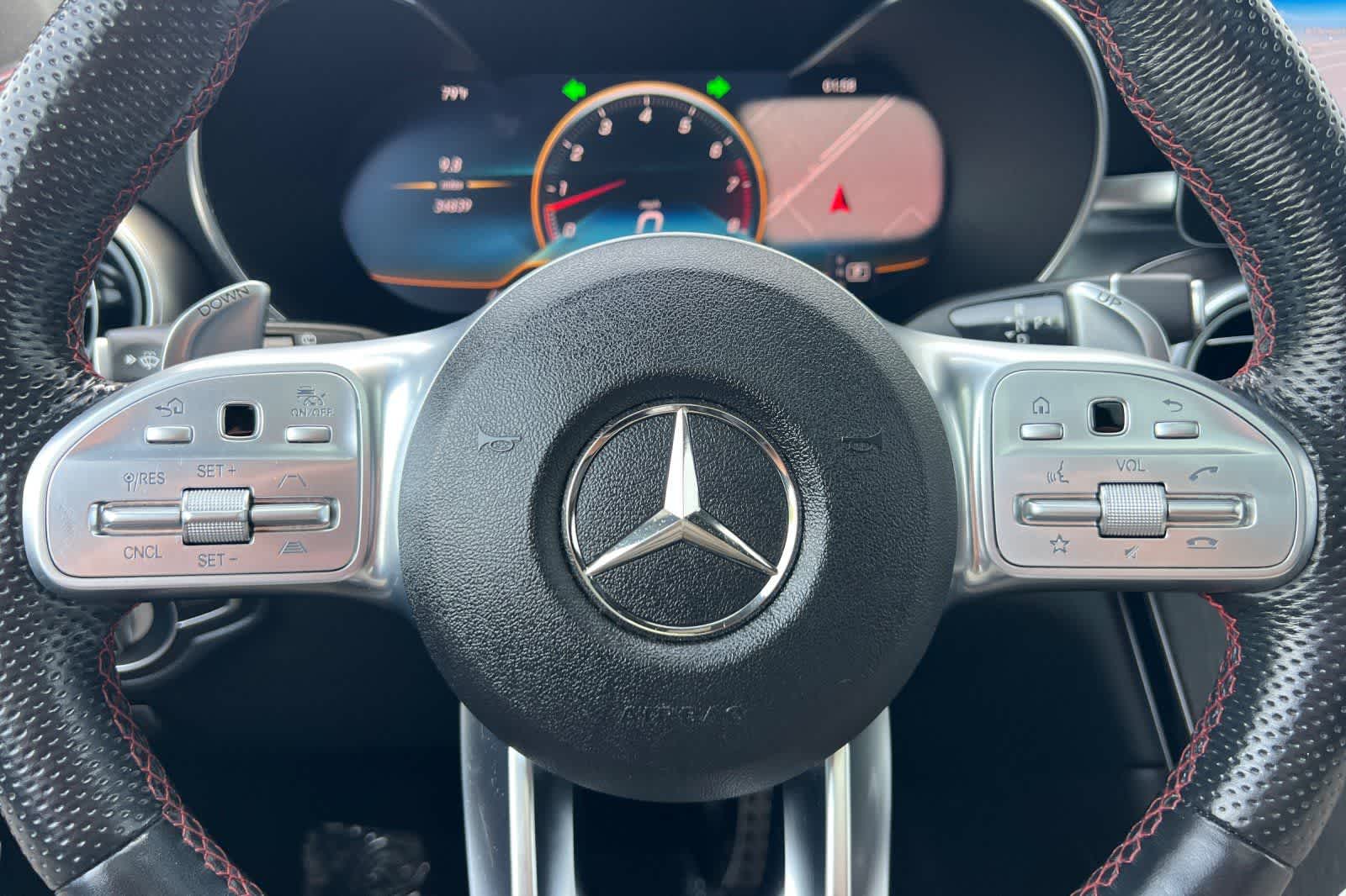 Thumbnail: 2022 Mercedes-Benz GLC - 30