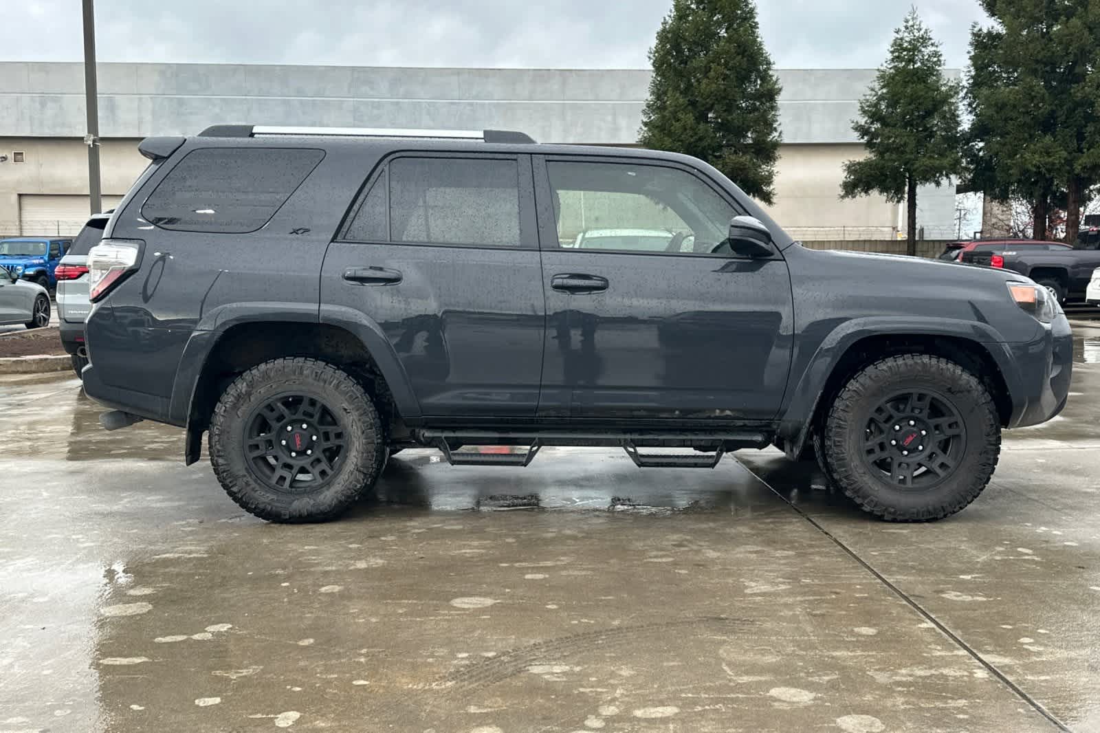 Thumbnail: 2024 Toyota 4Runner - 9