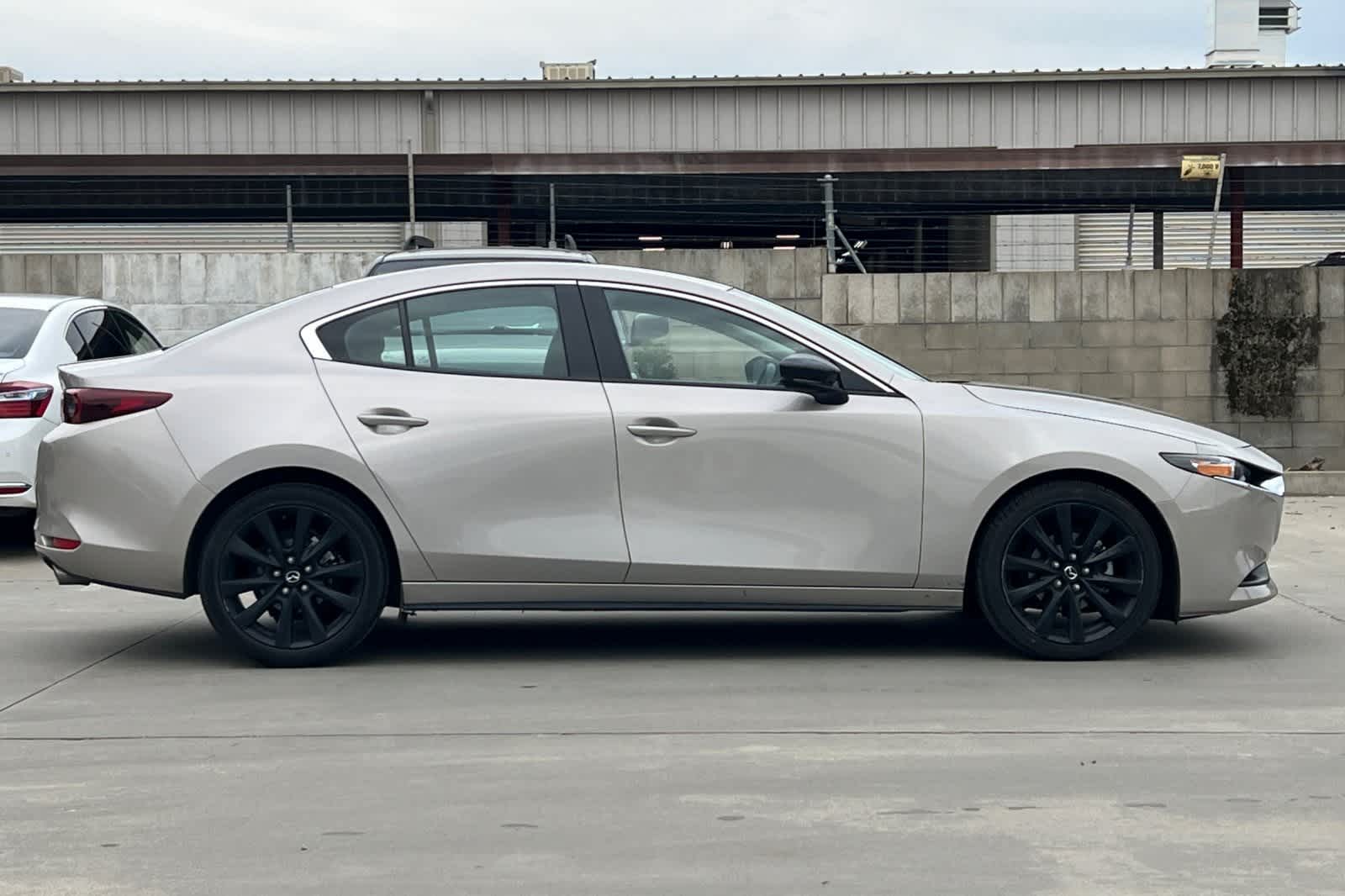 Thumbnail: 2024 Mazda Mazda3 - 9