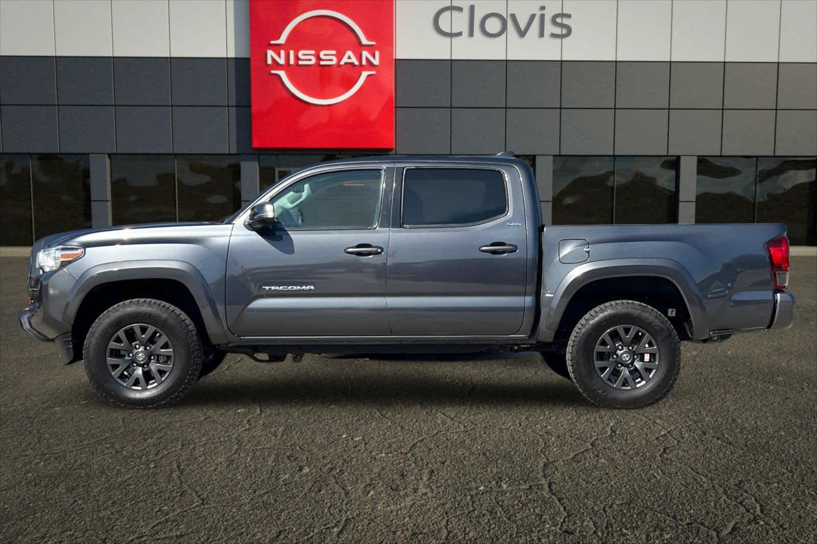 2022 Toyota Tacoma SR5 6