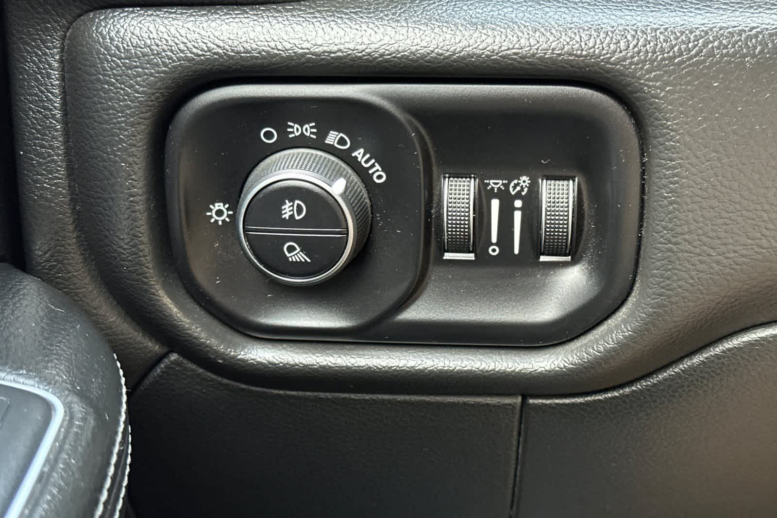 Thumbnail: 2020 RAM 2500 - 32