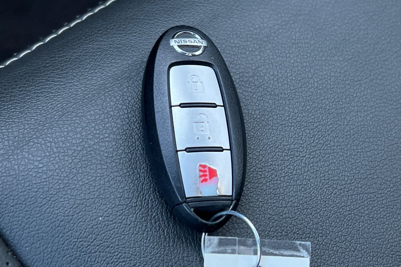 Thumbnail: 2021 Nissan Frontier - 24