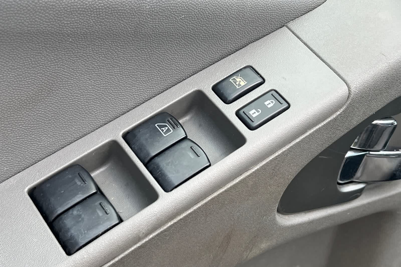 Thumbnail: 2019 Nissan Frontier - 16