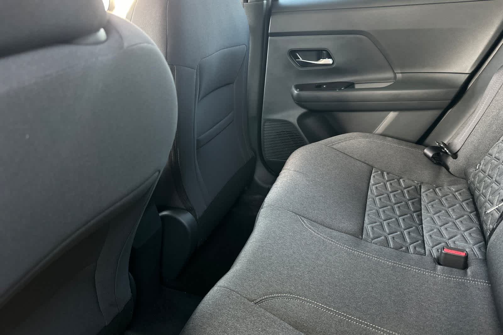 Thumbnail: 2026 Nissan Kicks - 5