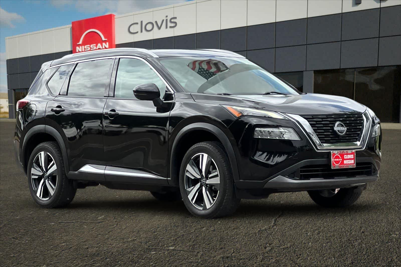 Thumbnail: 2023 Nissan Rogue - 9