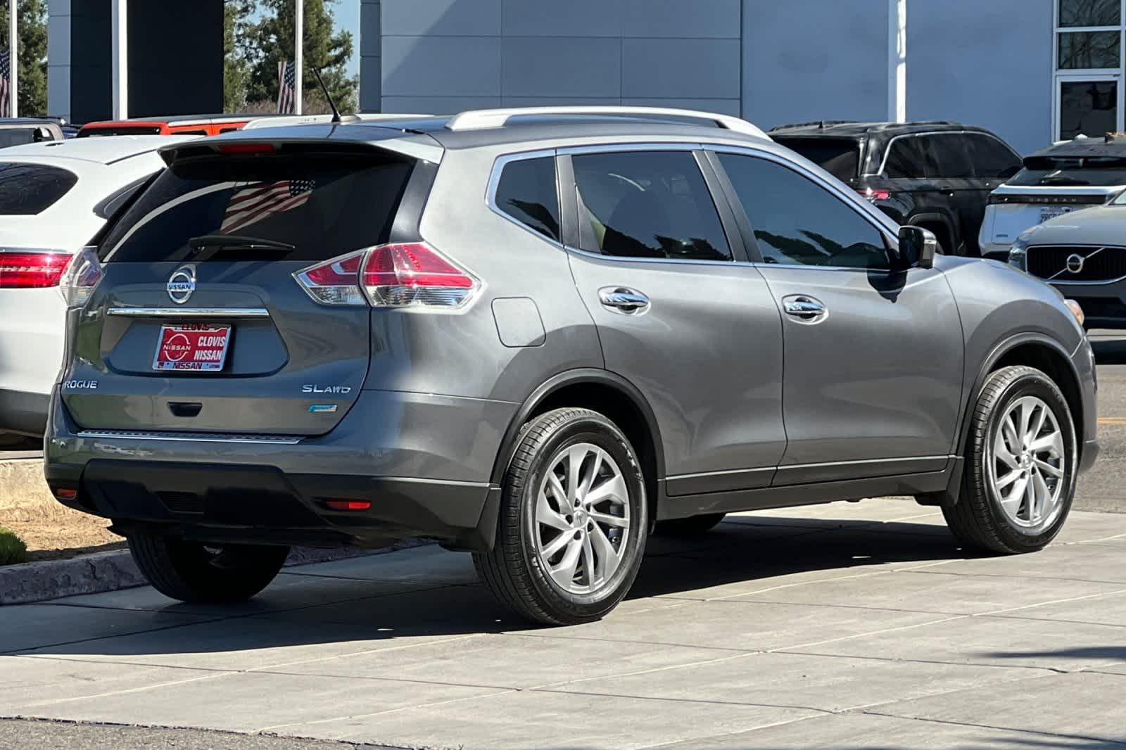 Thumbnail: 2014 Nissan Rogue - 3