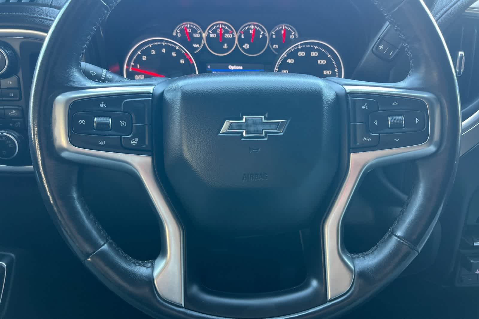 Thumbnail: 2019 Chevrolet Silverado 1500 - 26