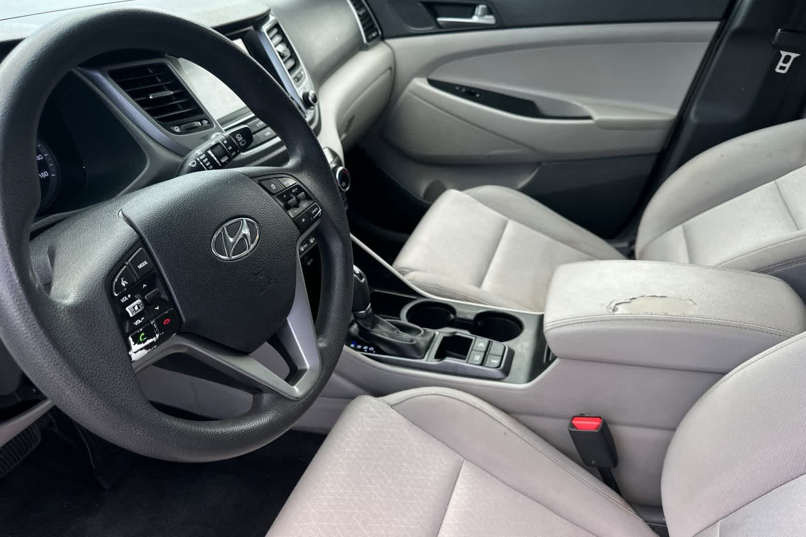 Thumbnail: 2018 Hyundai Tucson - 14