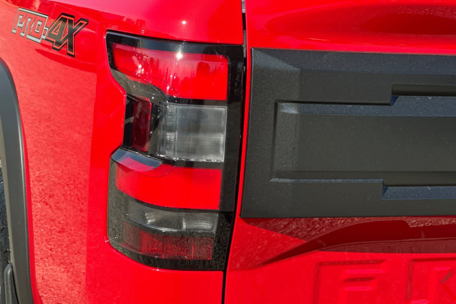 Thumbnail: 2026 Nissan Frontier - 30