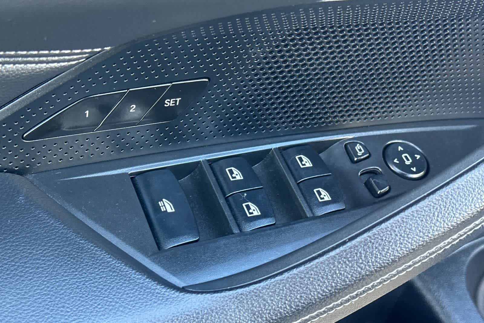 Thumbnail: 2023 BMW 4 Series - 15