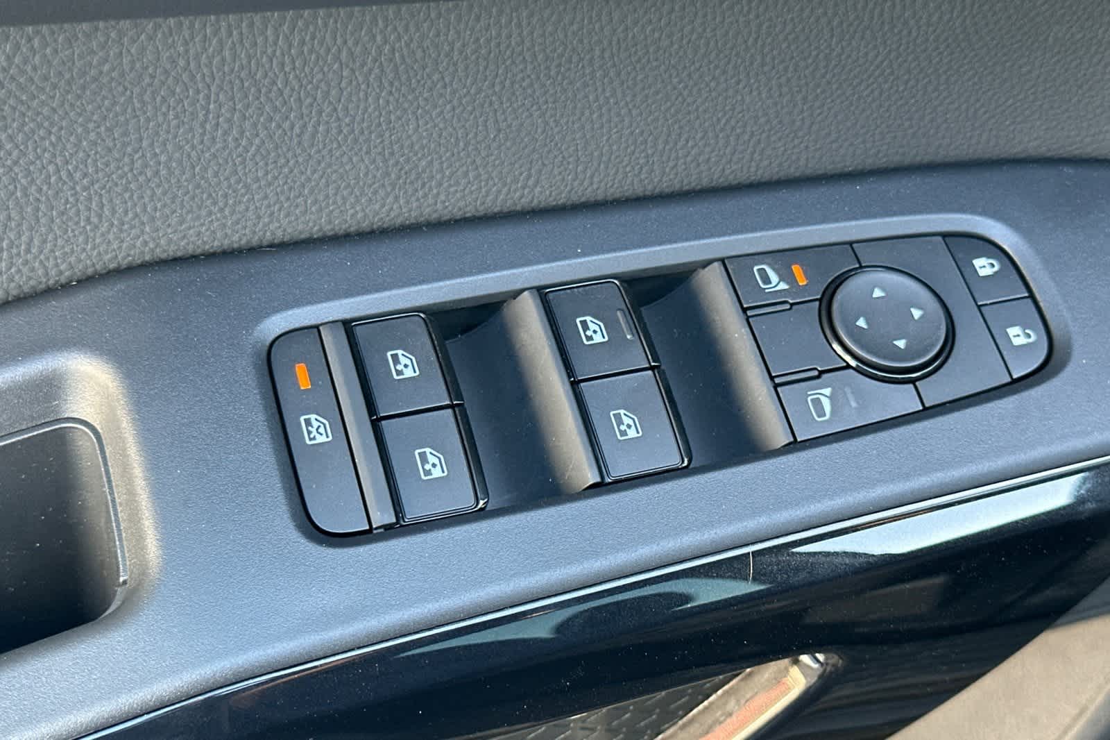 Thumbnail: 2025 Nissan Pathfinder - 14