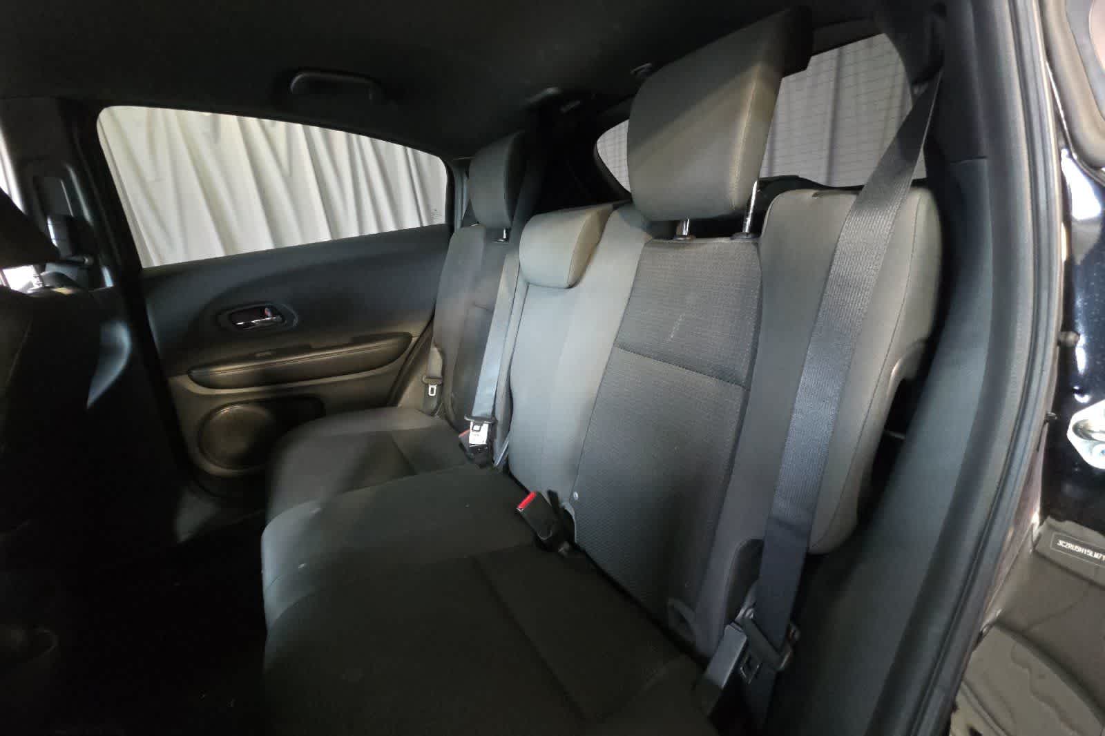 Thumbnail: 2020 Honda HR-V - 17