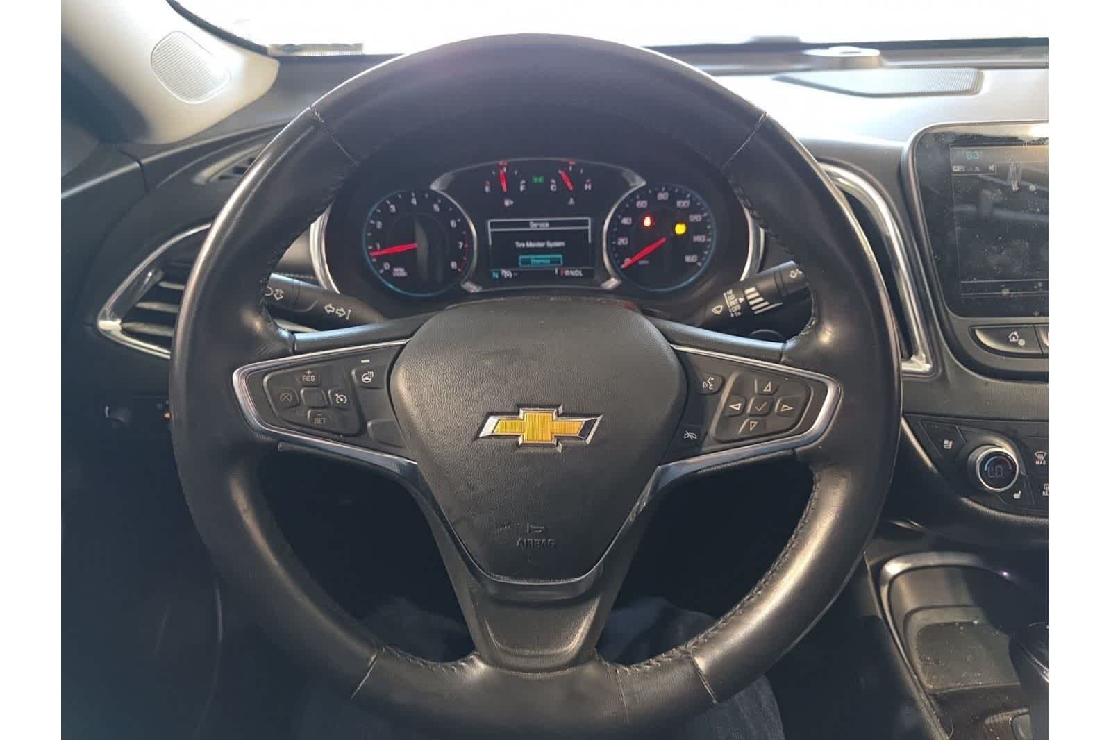 Thumbnail: 2017 Chevrolet Malibu - 25