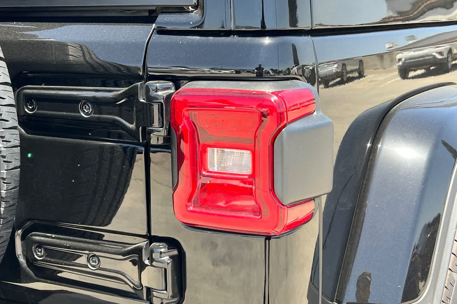 Thumbnail: 2025 Jeep Wrangler - 13