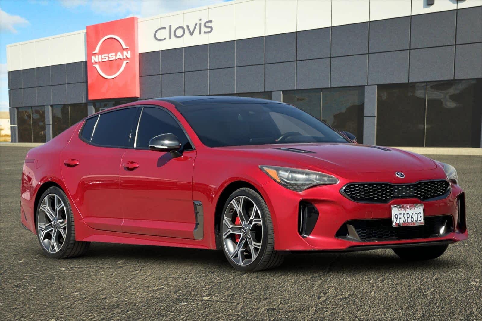 Thumbnail: 2018 Kia Stinger - 10