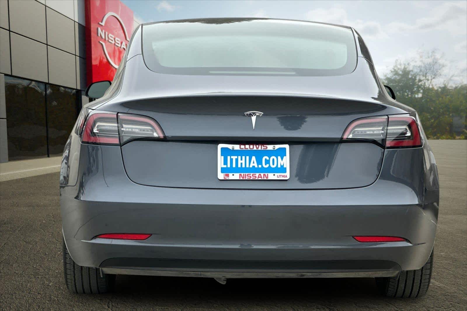 Thumbnail: 2023 Tesla Model 3 - 8