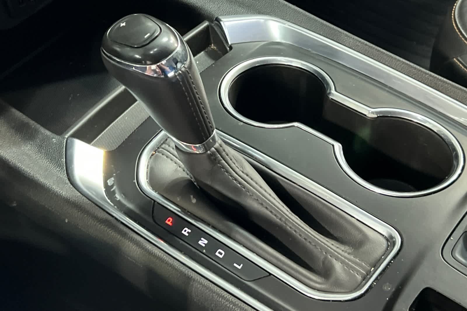 Thumbnail: 2020 Chevrolet Traverse - 25