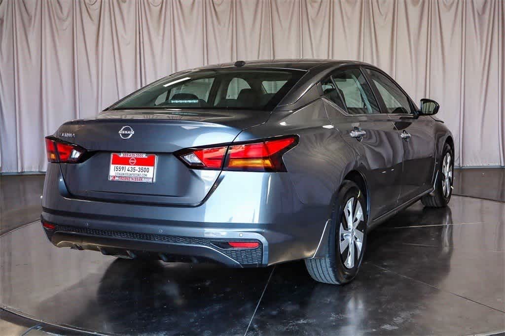 Thumbnail: 2025 Nissan Altima - 5