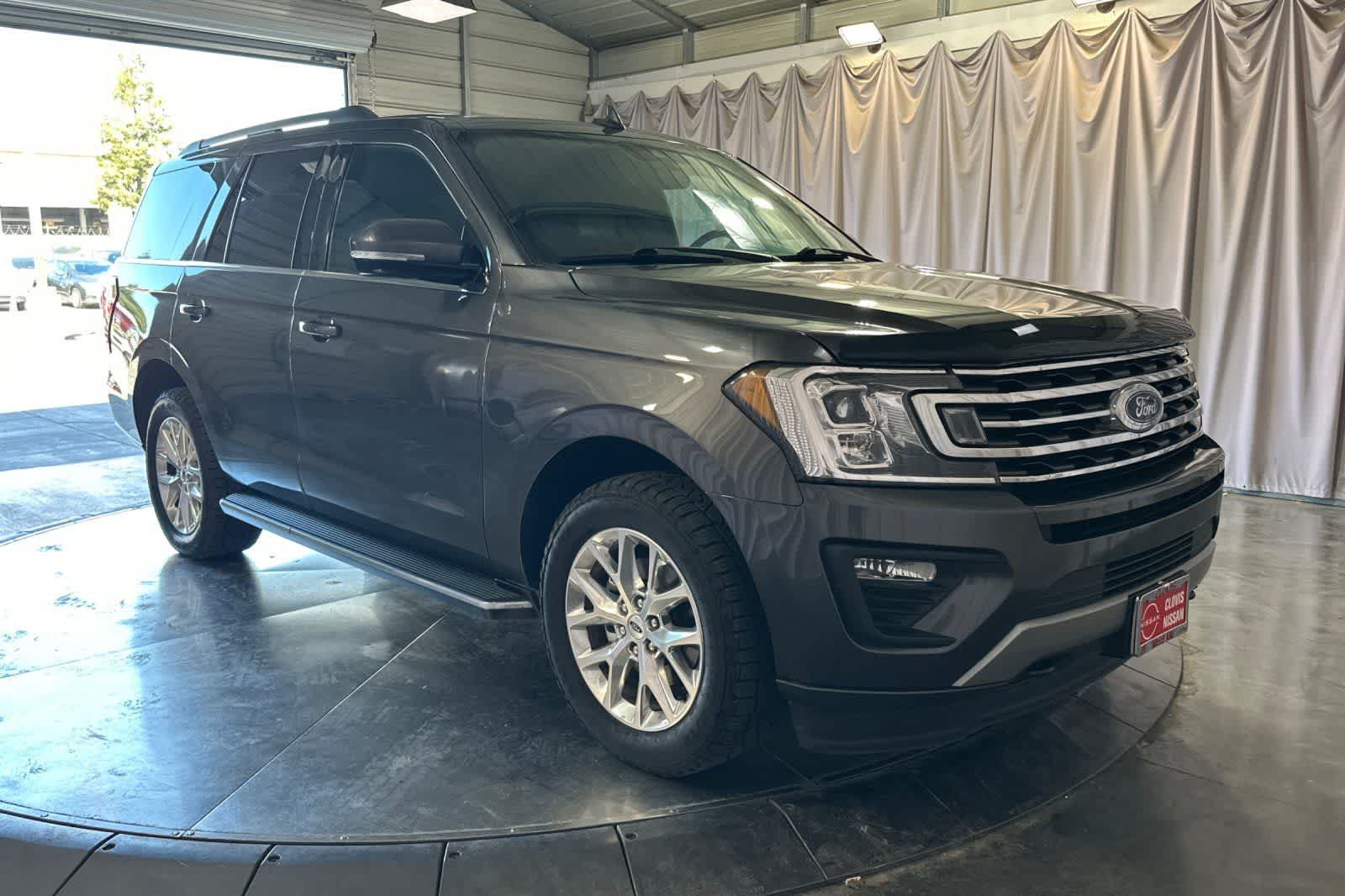 Thumbnail: 2020 Ford Expedition - 10