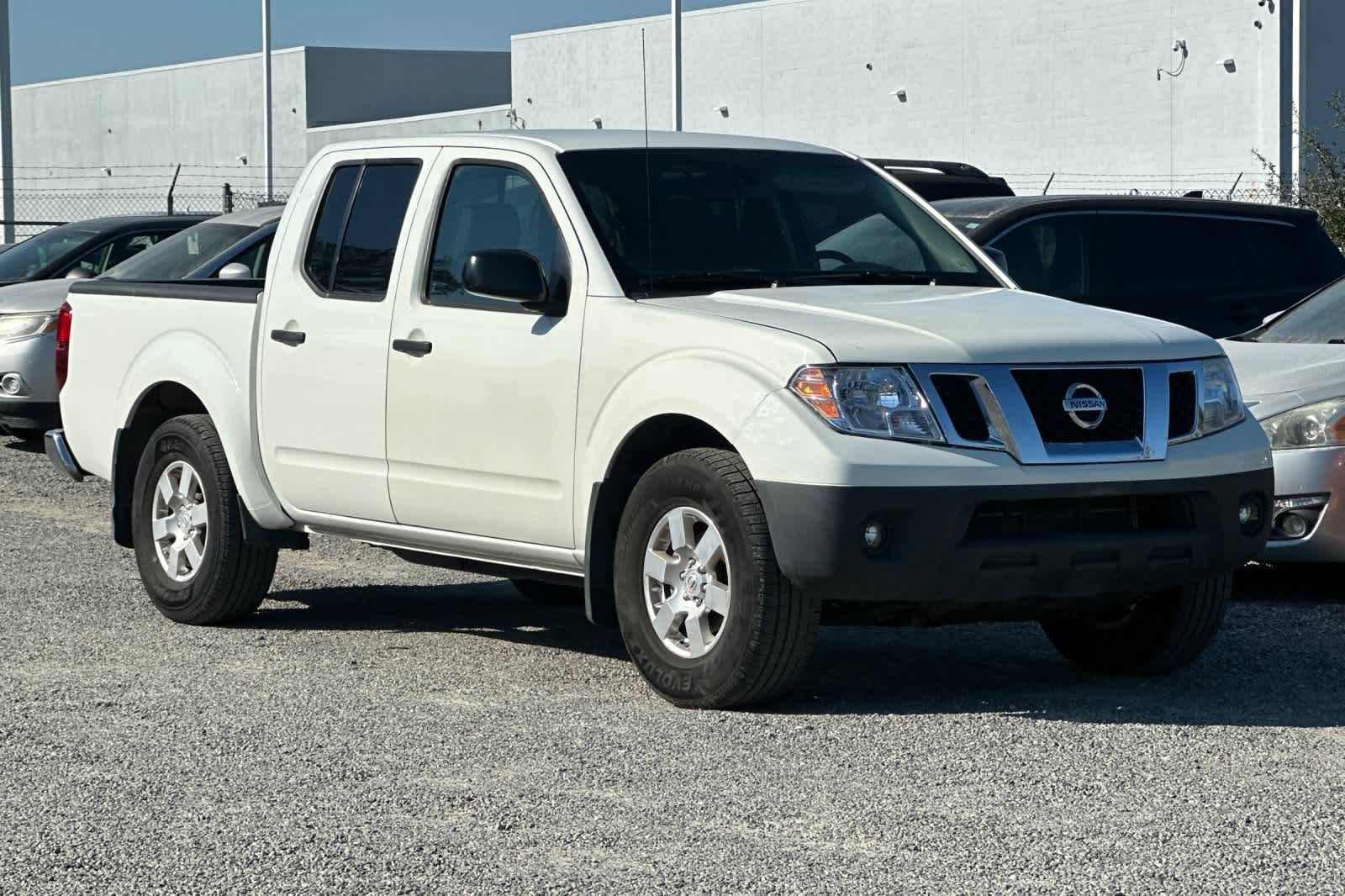 Thumbnail: 2019 Nissan Frontier - 10