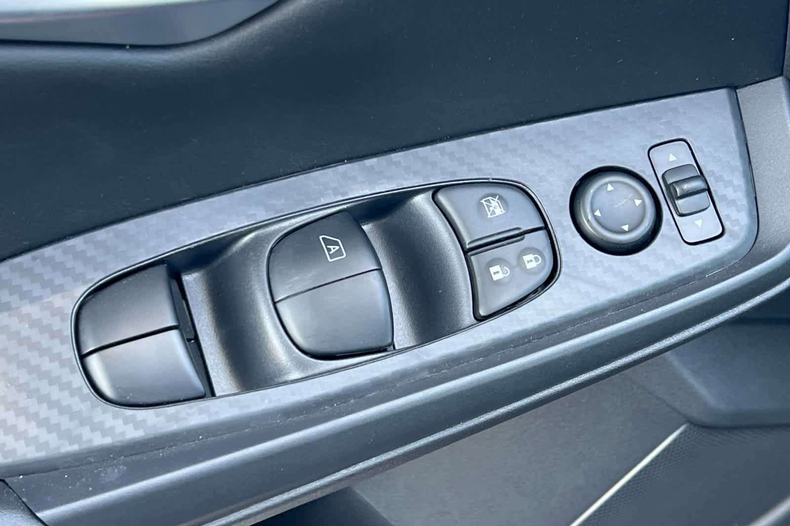 Thumbnail: 2025 Nissan Sentra - 14