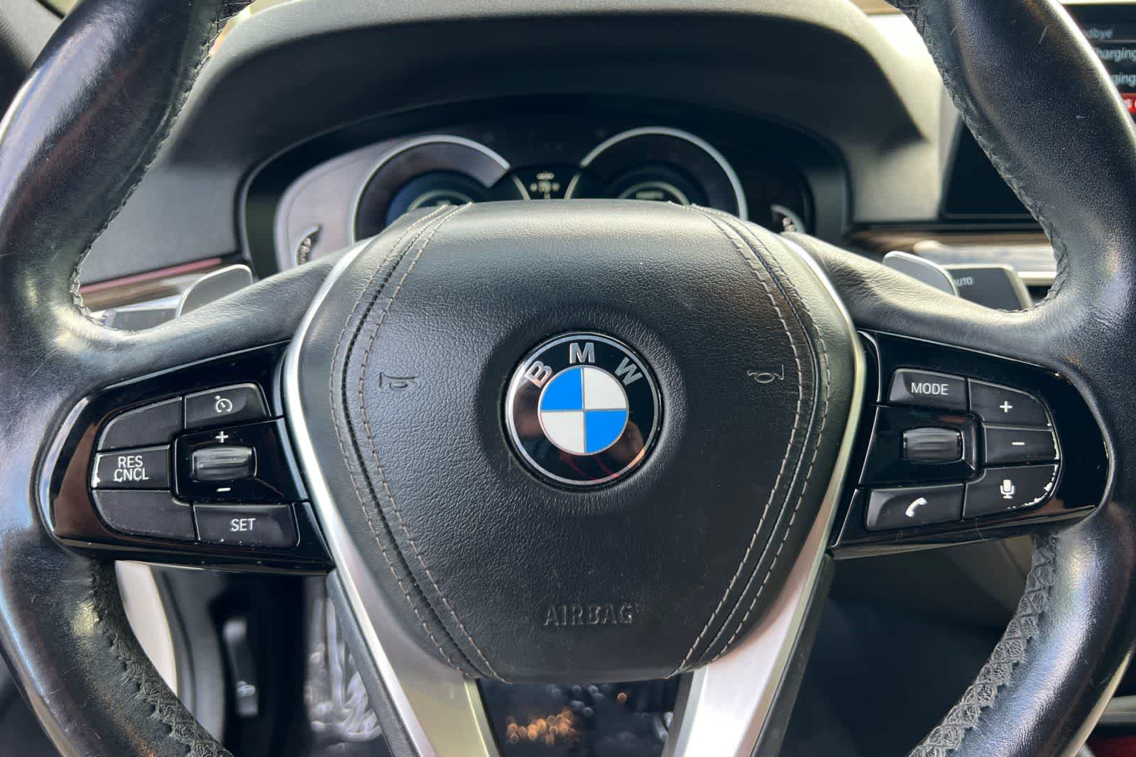 Thumbnail: 2018 BMW 5 Series - 28