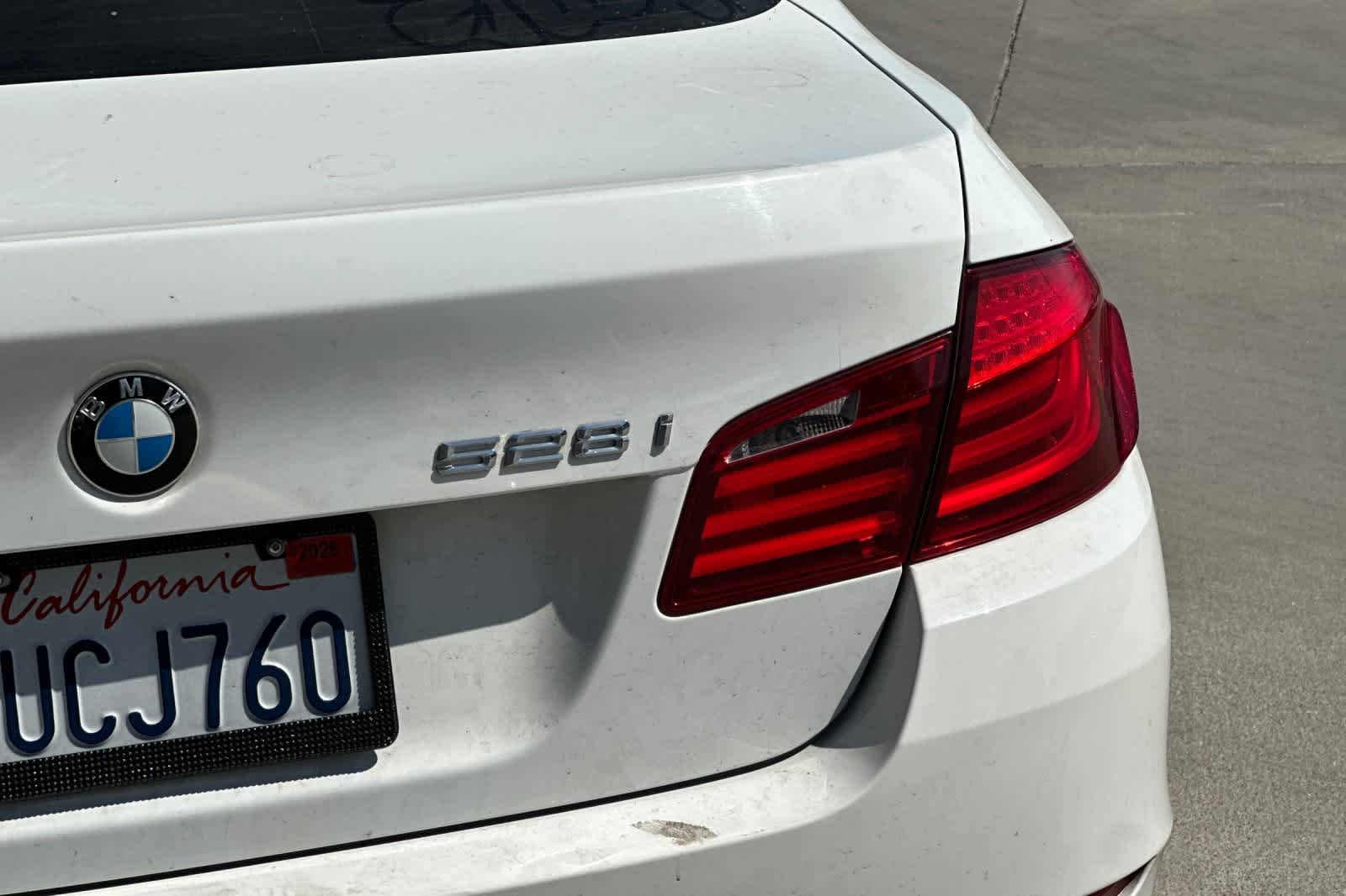 Thumbnail: 2013 BMW 5 Series - 13