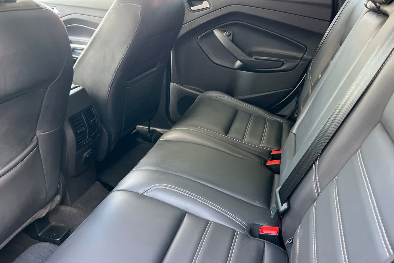 Thumbnail: 2019 Ford Escape - 5