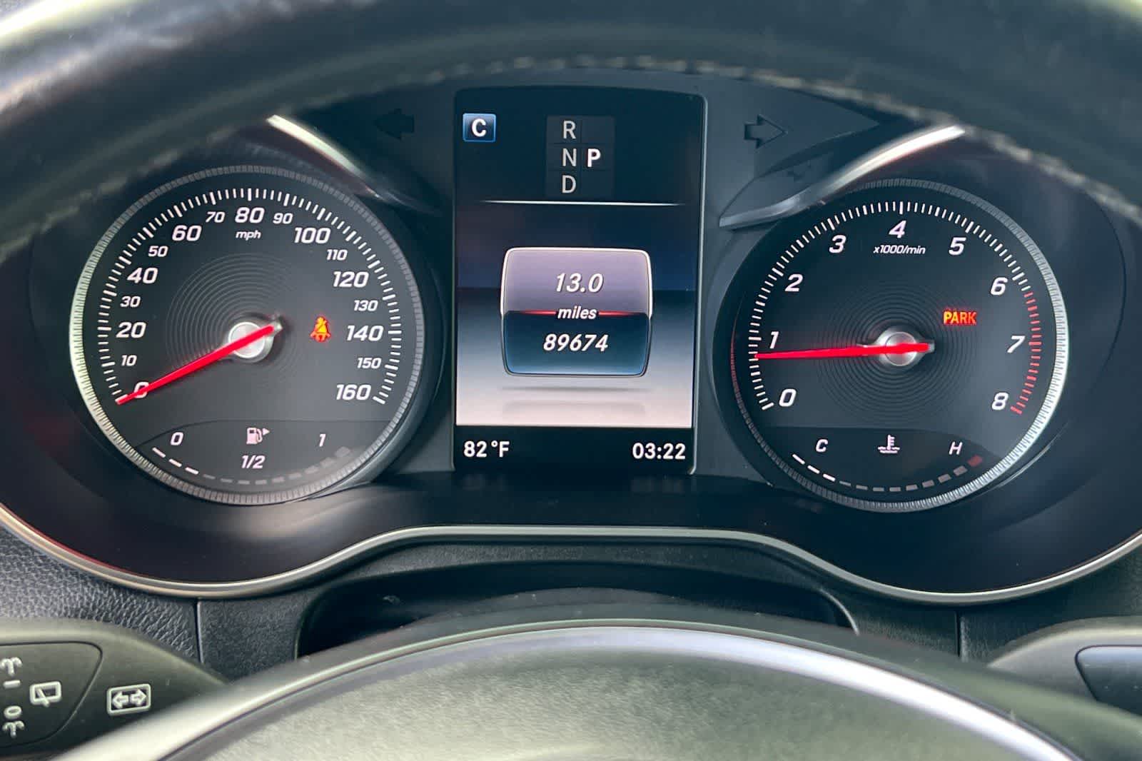 Thumbnail: 2018 Mercedes-Benz GLC - 32