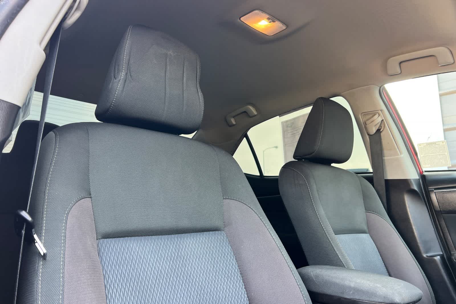 Thumbnail: 2017 Toyota Corolla - 18