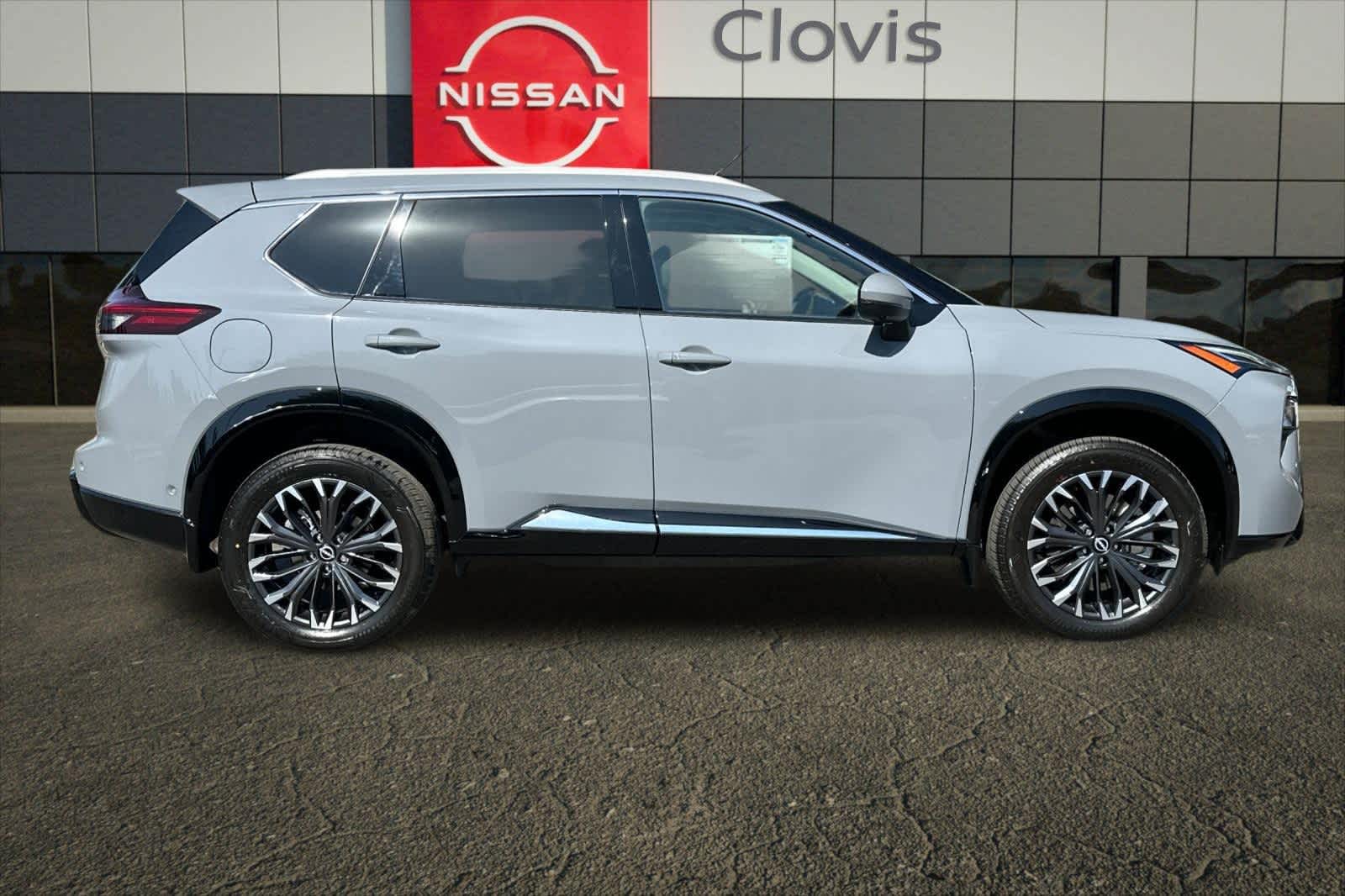 Thumbnail: 2025 Nissan Rogue - 9