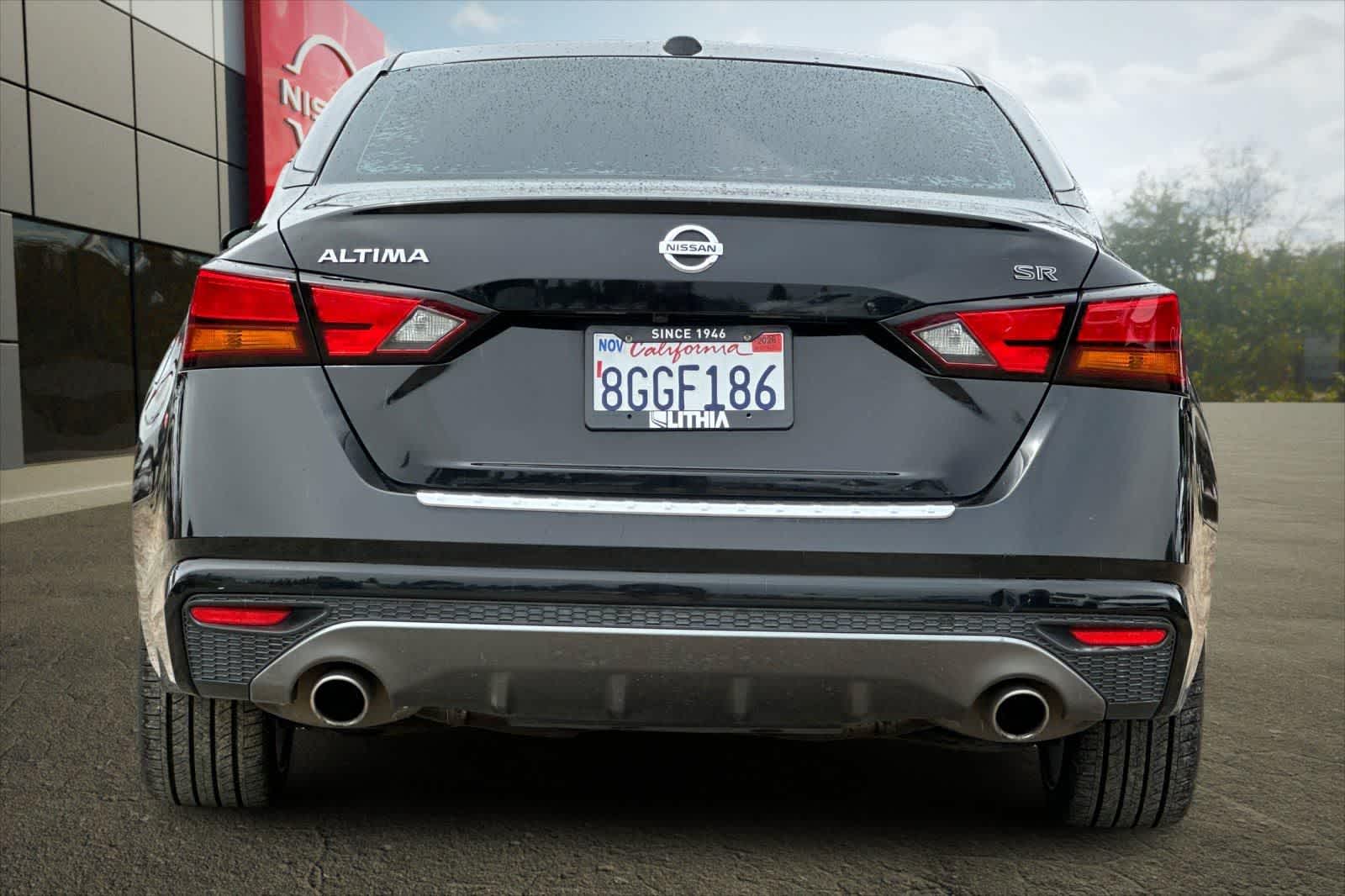Thumbnail: 2019 Nissan Altima - 8