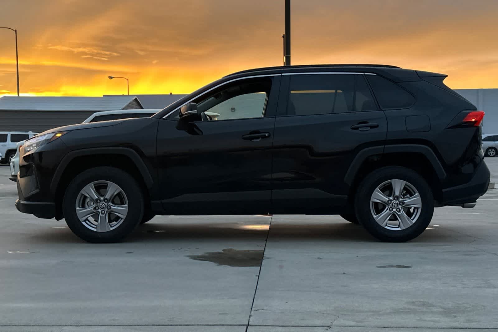 Thumbnail: 2025 Toyota RAV4 - 6