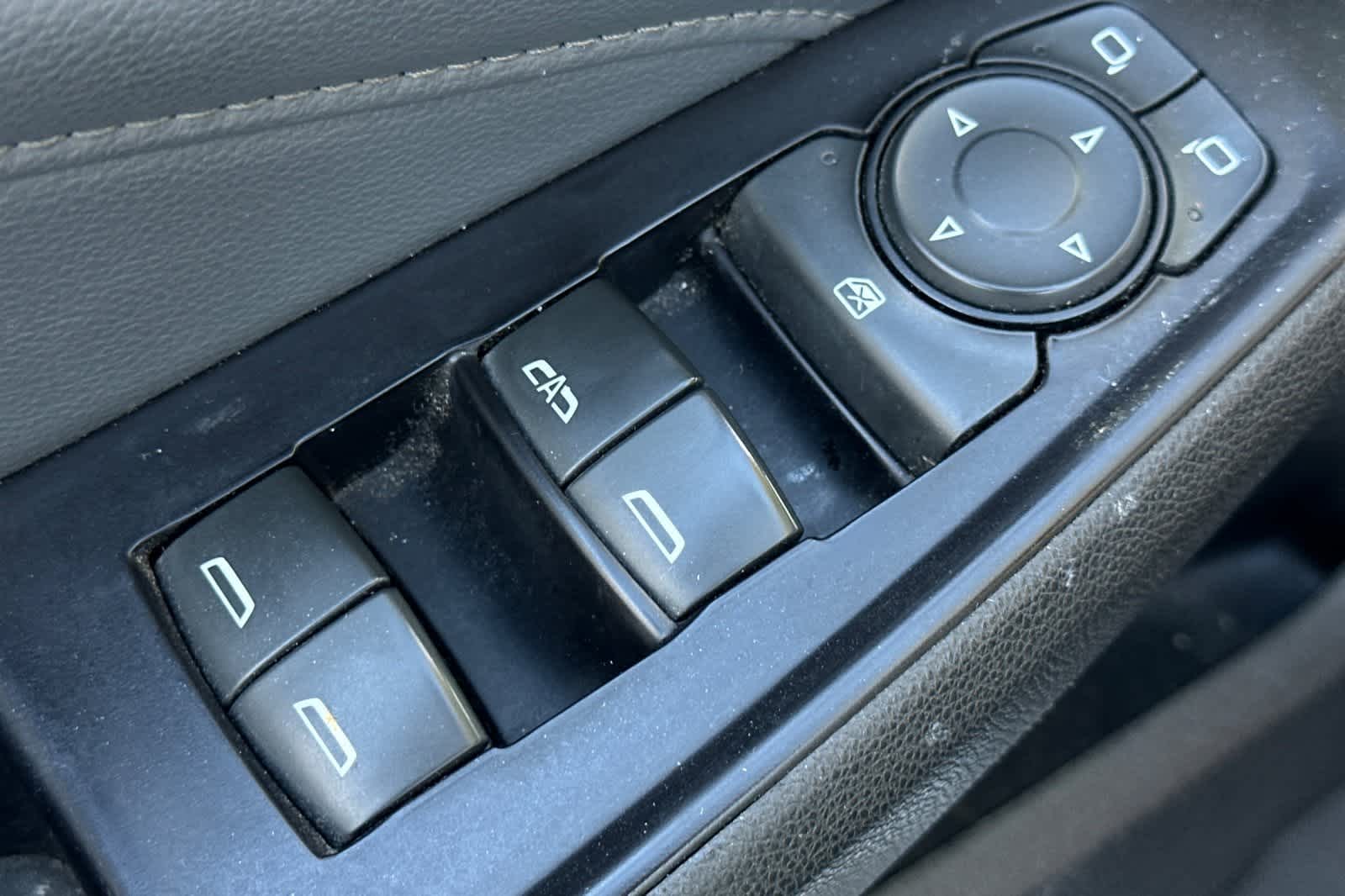 Thumbnail: 2019 Chevrolet Traverse - 14