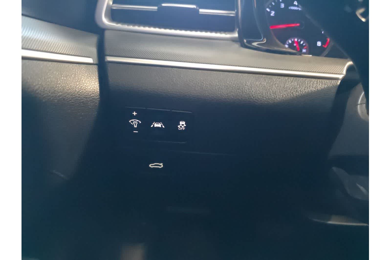 Thumbnail: 2021 Kia K5 - 31