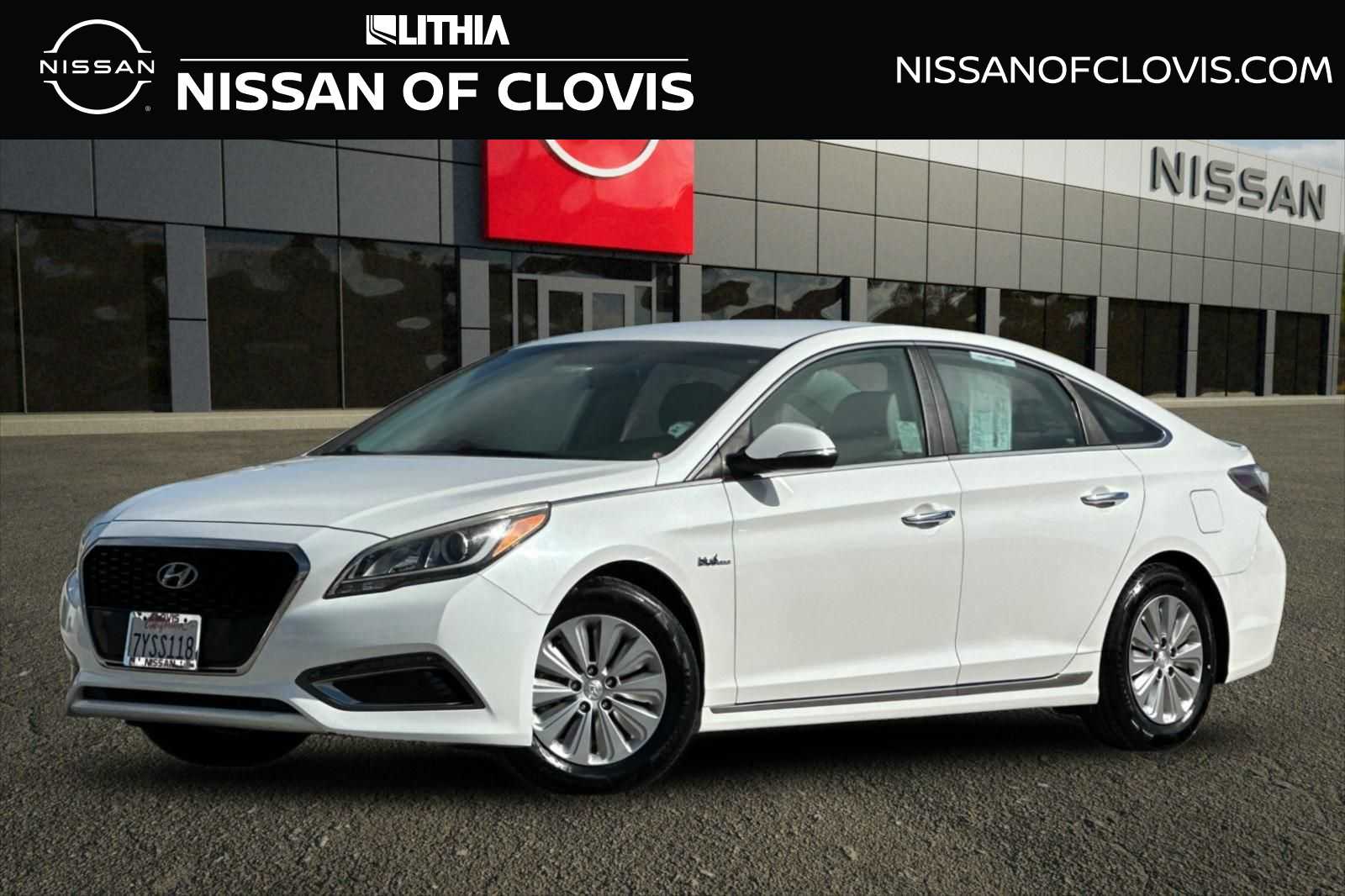 Thumbnail: 2017 Hyundai Sonata - 1