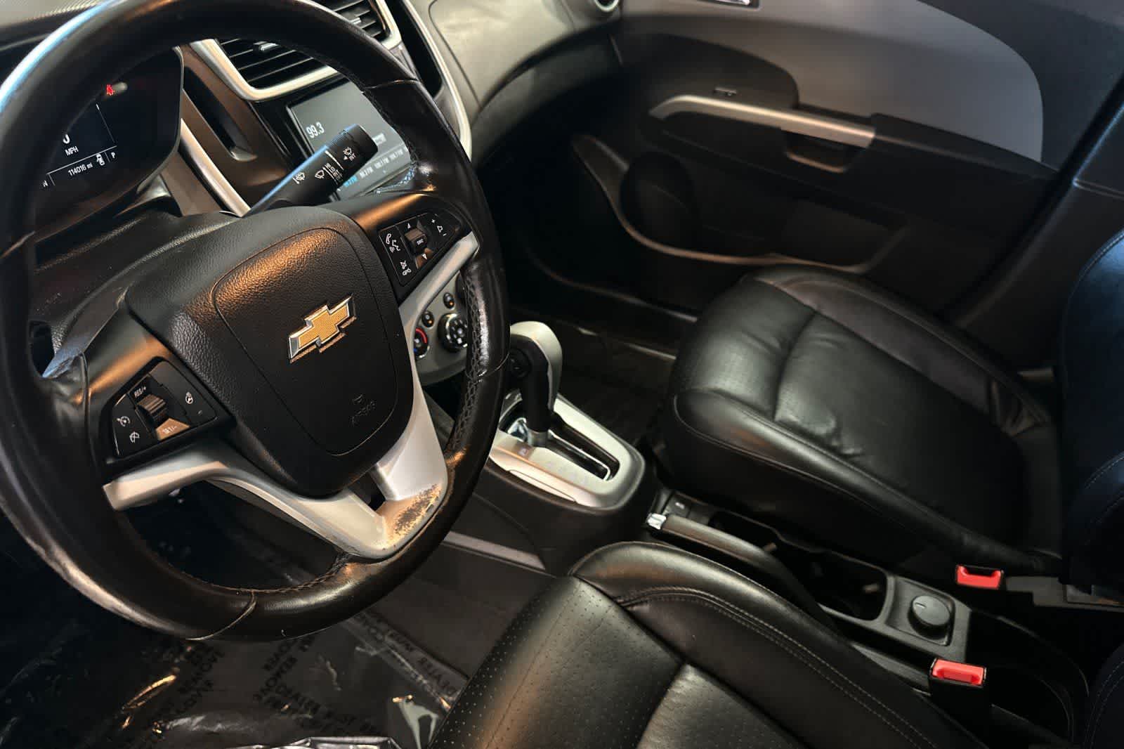 Thumbnail: 2017 Chevrolet Sonic - 12