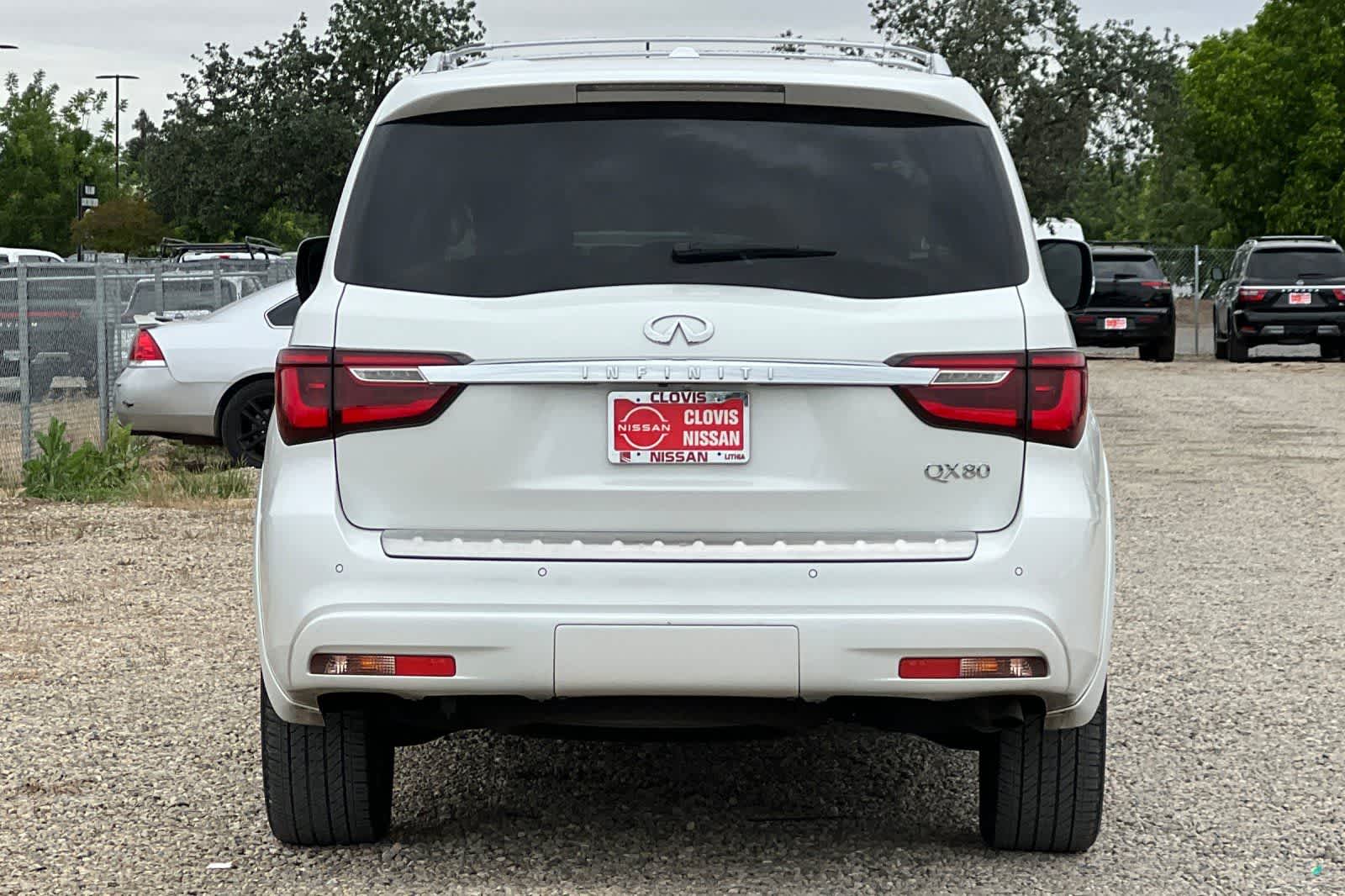 Thumbnail: 2018 INFINITI QX80 - 8
