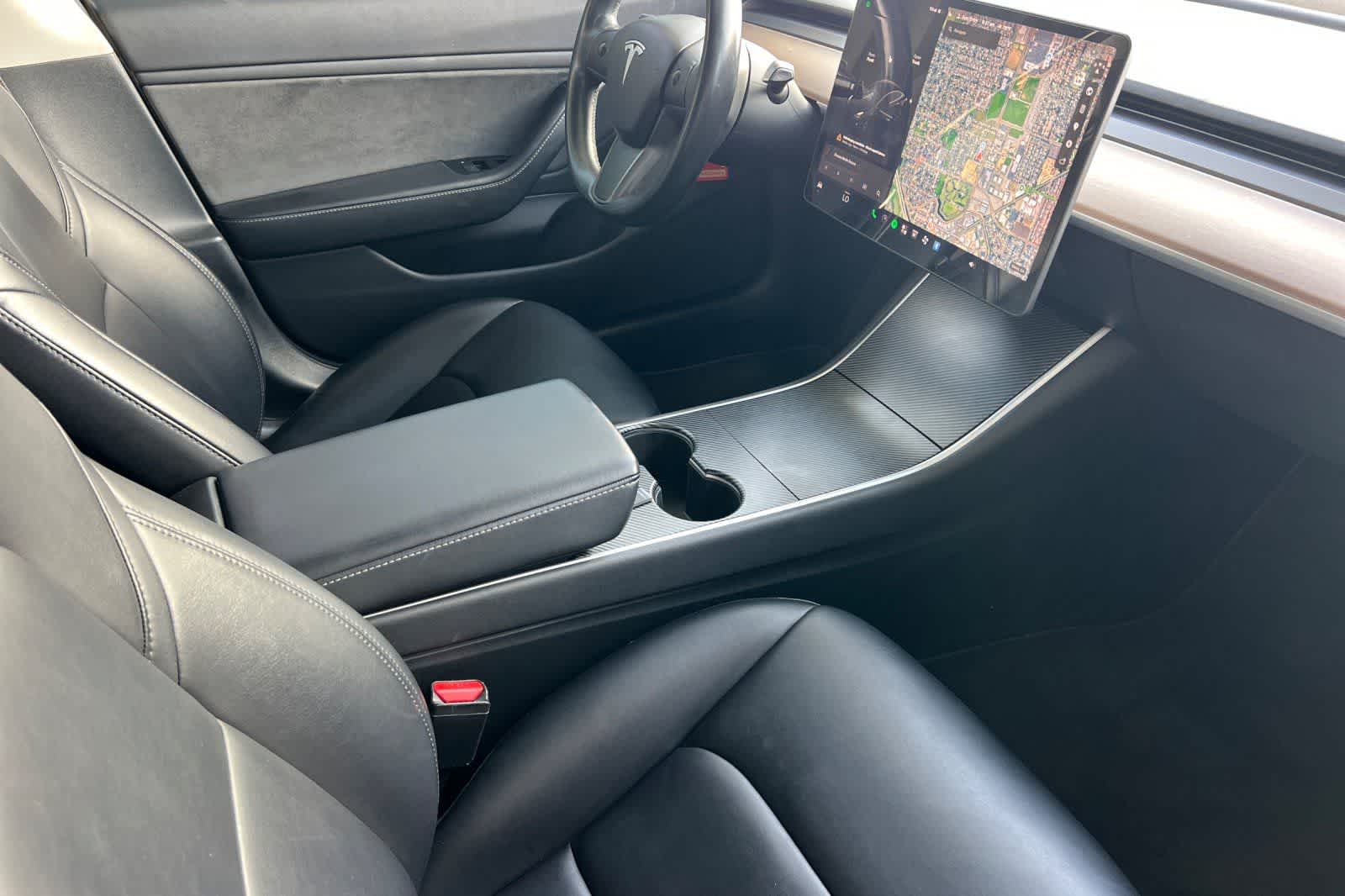 Thumbnail: 2018 Tesla Model 3 - 17