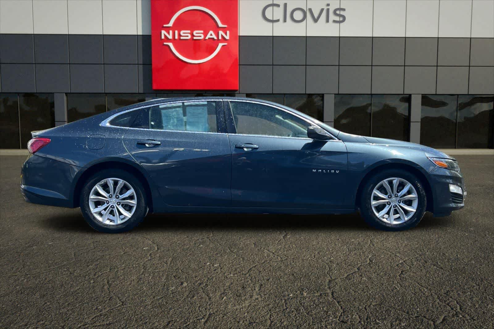 Thumbnail: 2019 Chevrolet Malibu - 9