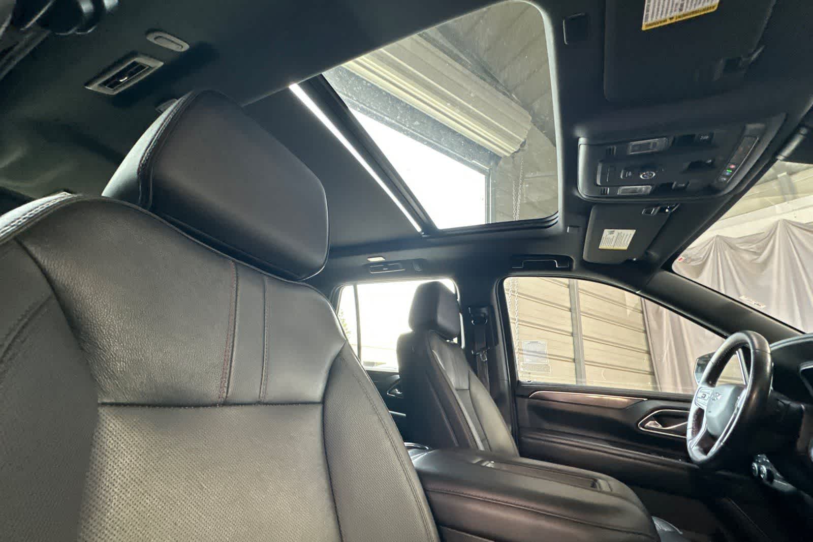 Thumbnail: 2022 Chevrolet Tahoe - 19