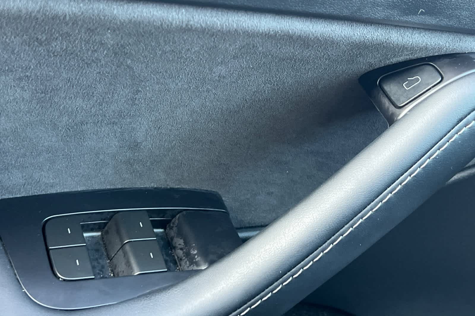 Thumbnail: 2024 Tesla Model Y - 14