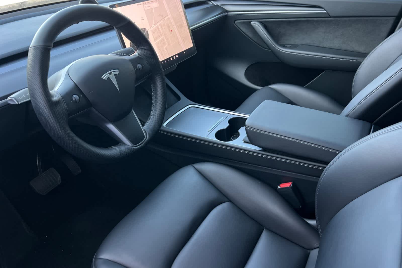 Thumbnail: 2024 Tesla Model Y - 12