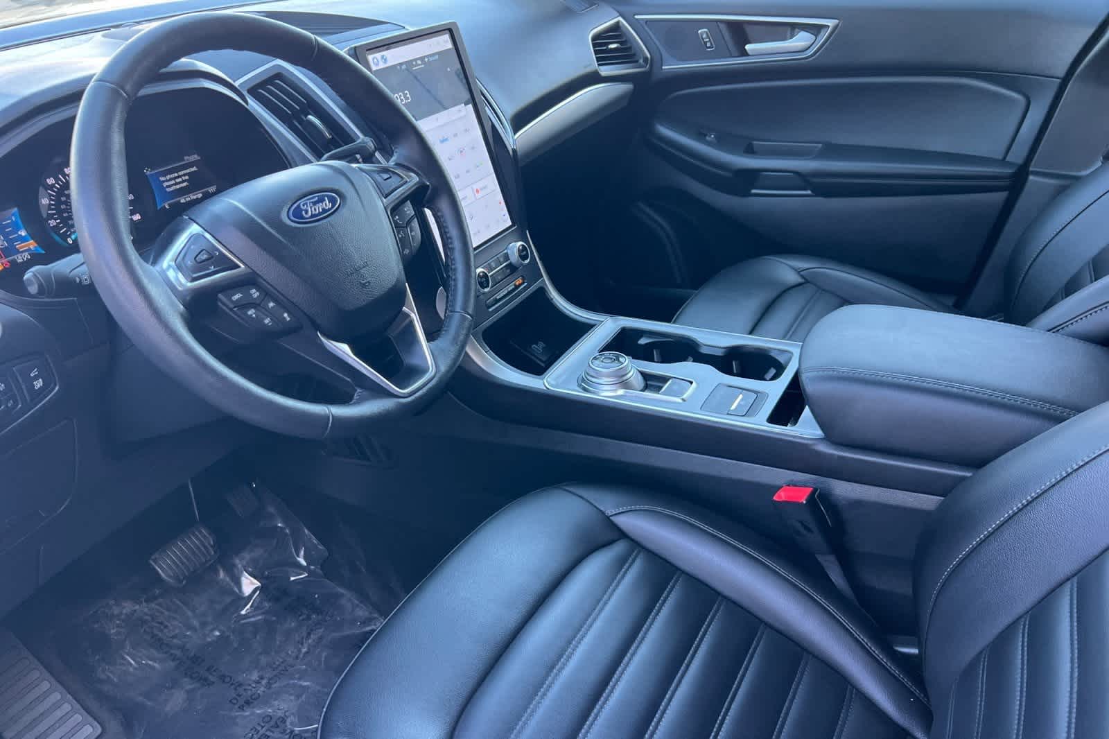 Thumbnail: 2022 Ford Edge - 14