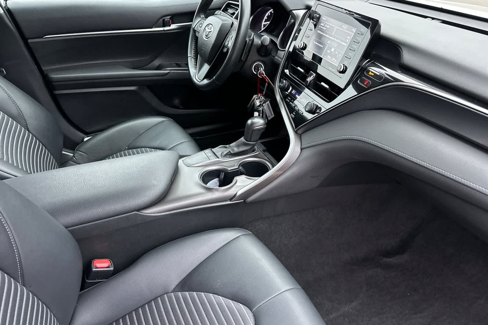 Thumbnail: 2024 Toyota Camry - 16