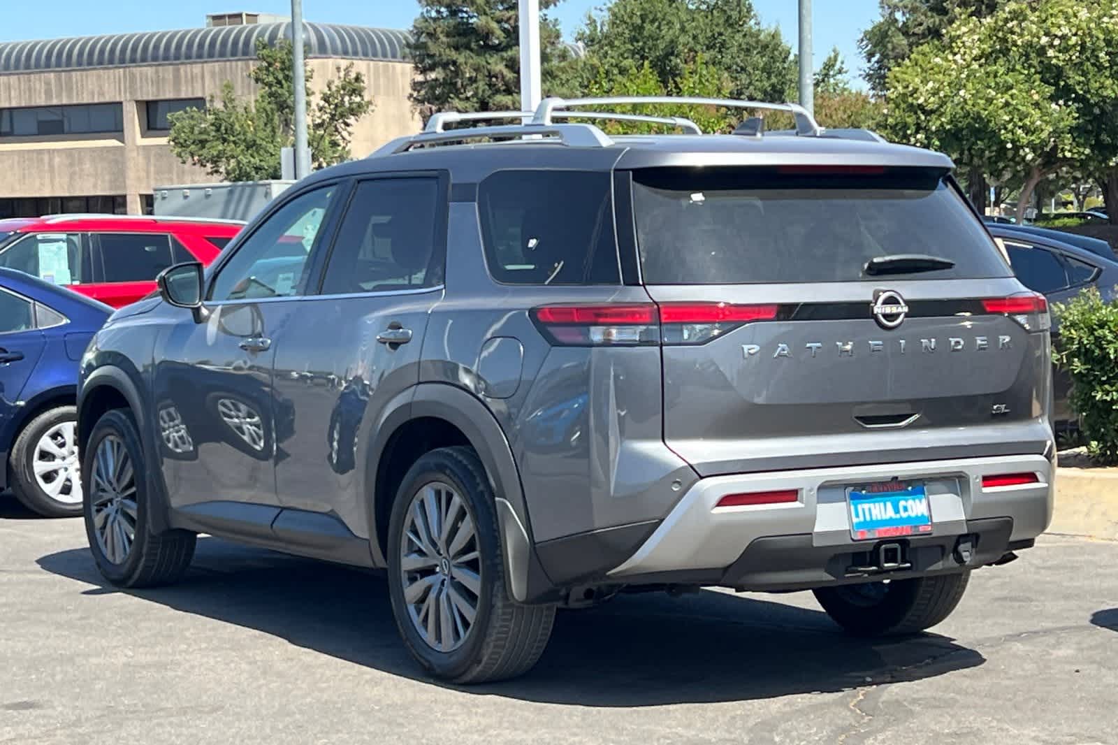 Thumbnail: 2025 Nissan Pathfinder - 5
