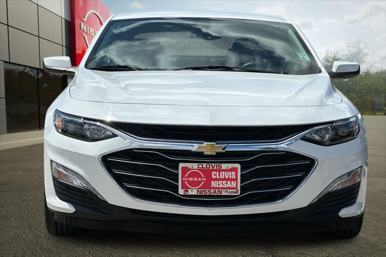 Thumbnail: 2022 Chevrolet Malibu - 11