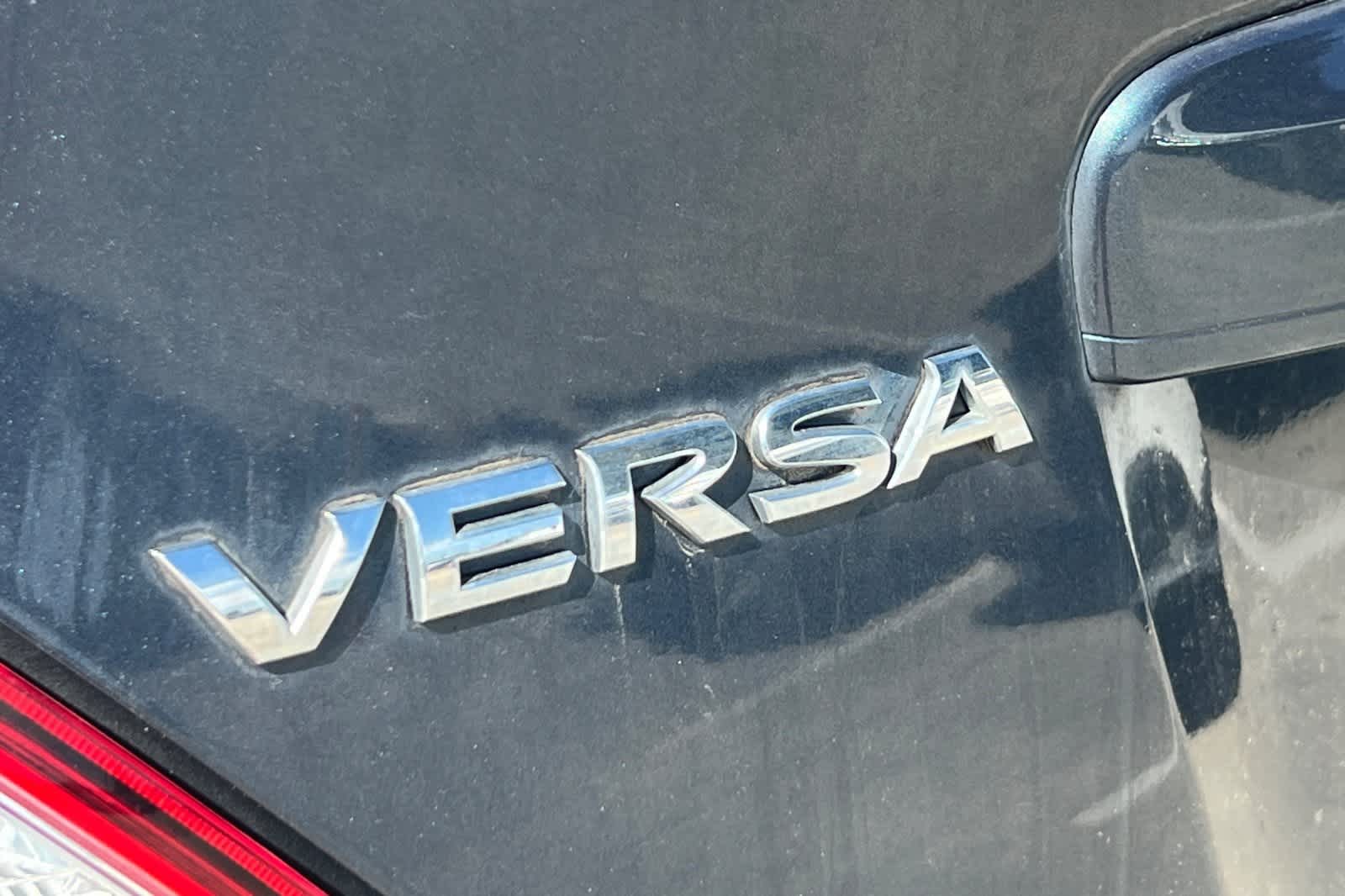 Thumbnail: 2015 Nissan Versa - 13