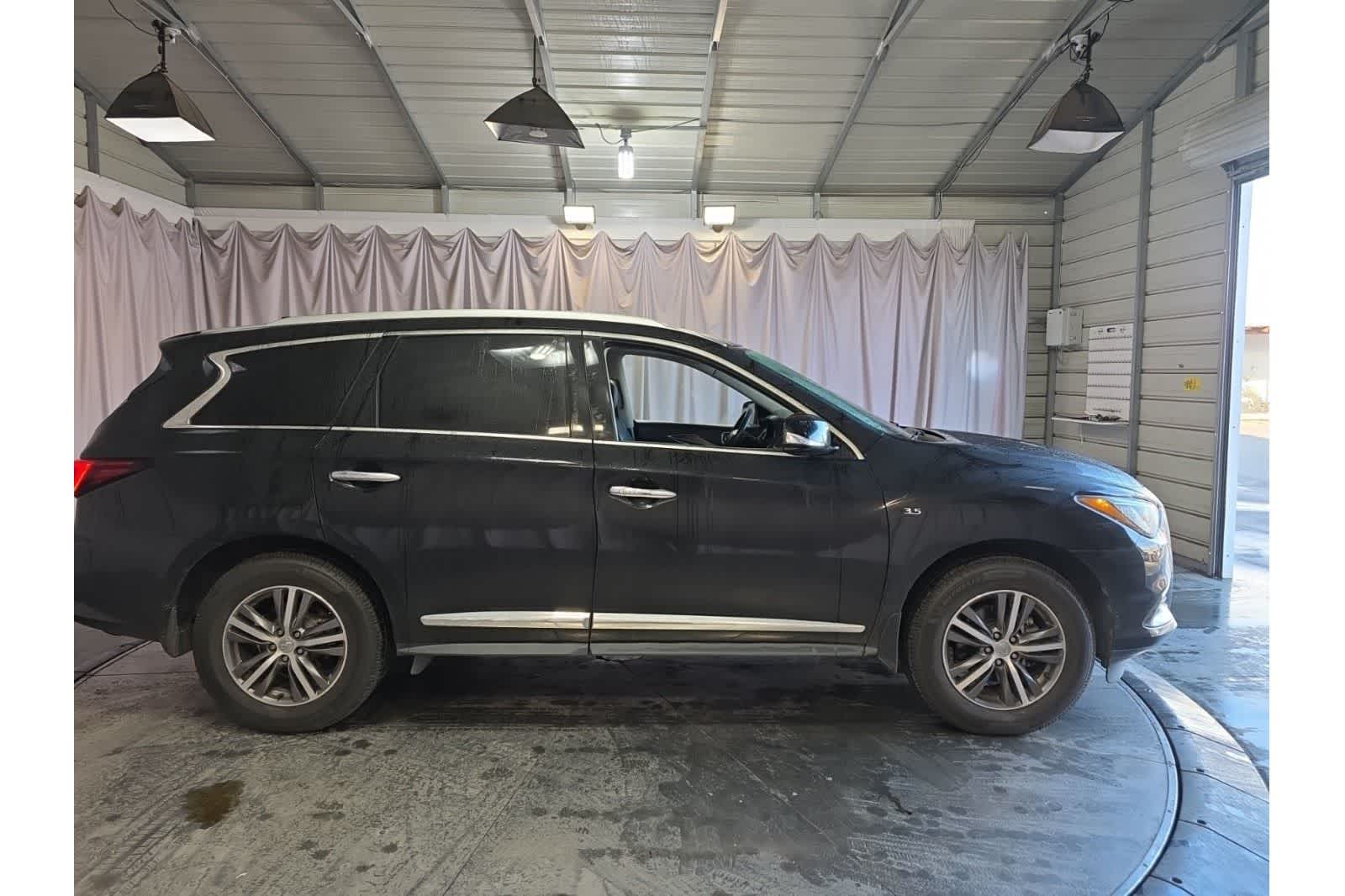 Thumbnail: 2020 INFINITI QX60 - 7