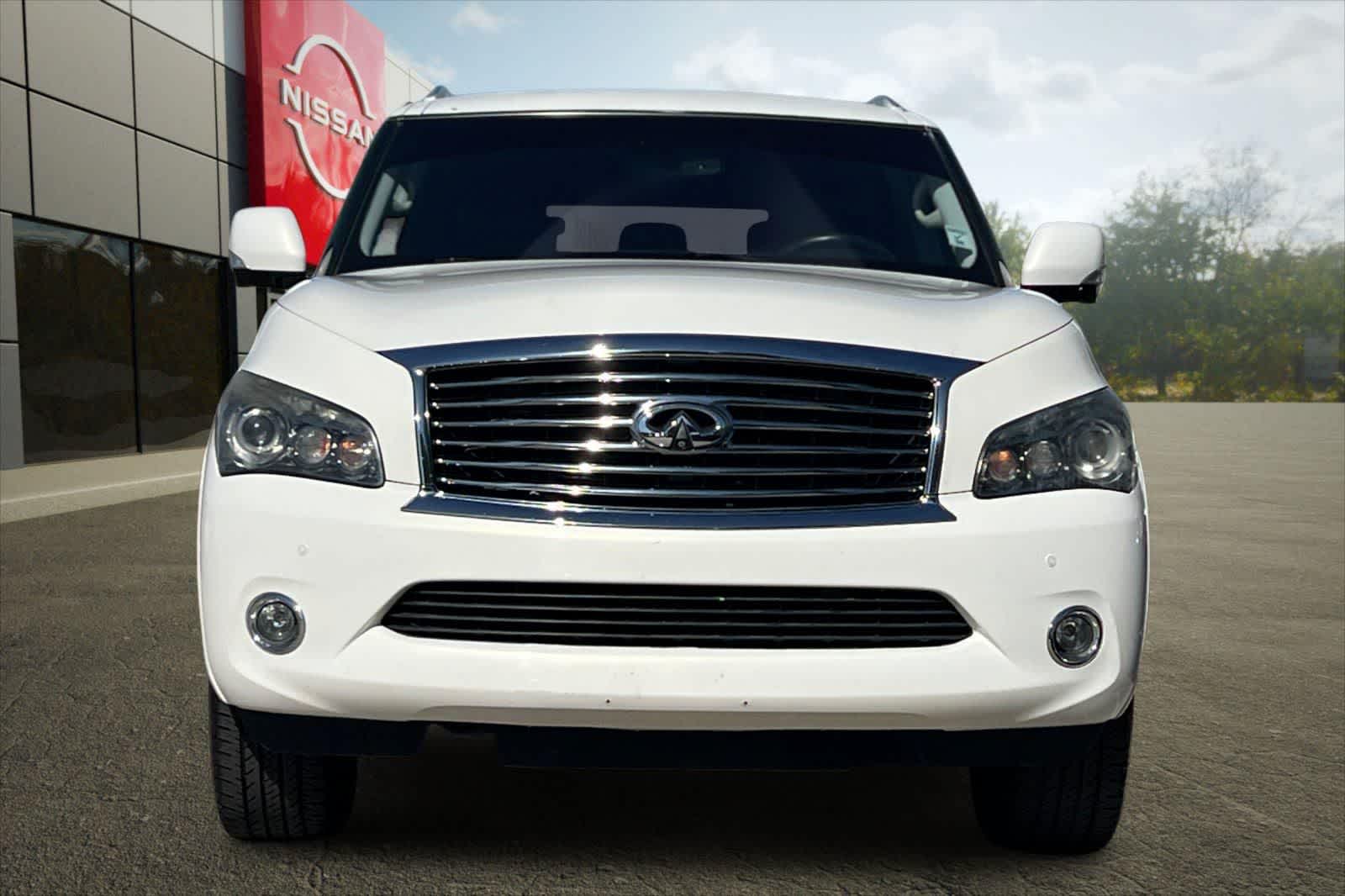 Thumbnail: 2012 INFINITI QX56 - 11